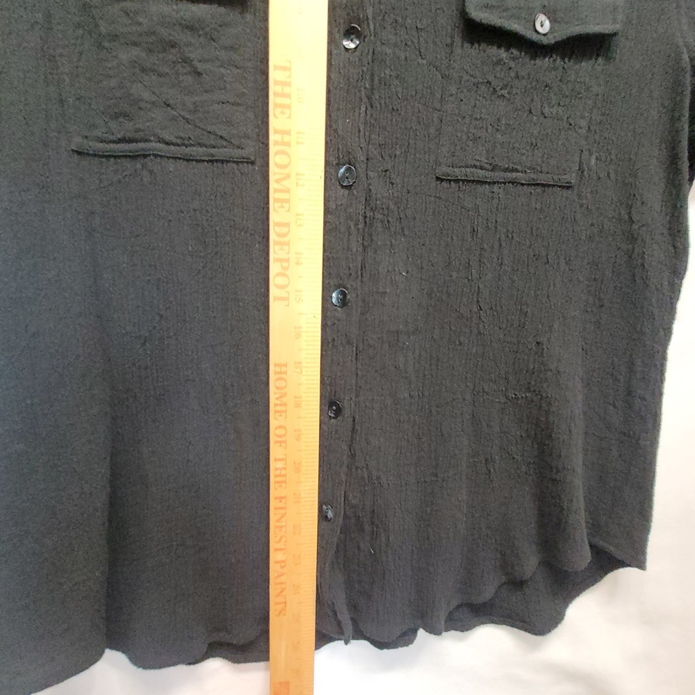 Chico's Black Crinkle Gauze Cotton Button Down Roll Tab Shirt Size 2 Large - Picture 10 of 10